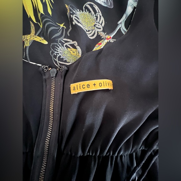 Alice + Olivia Ladies Medium Floral Dress Sleeveless Tank Silk Summer Tropical - Picture 6 of 7